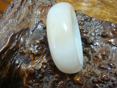 新疆和田玉—和田玉手镯