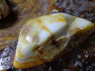 新疆和田玉—传说中猪油块