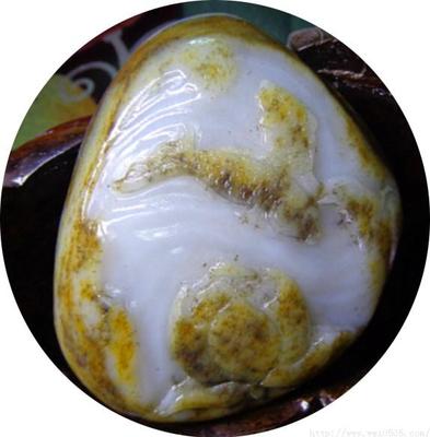 新疆和田玉——正宗羊脂白玉籽料